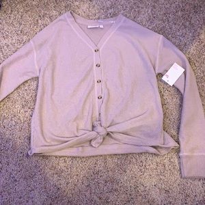 Super cute long sleeve!!